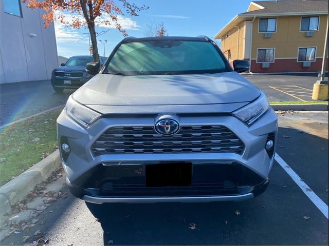 2019 Toyota RAV4 Hybrid XSE