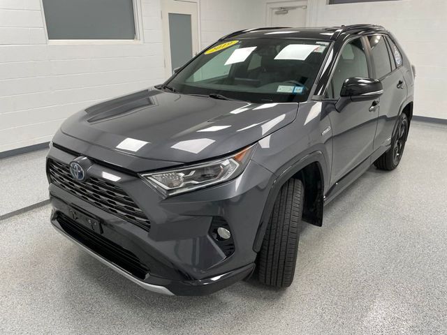 2019 Toyota RAV4 Hybrid XSE