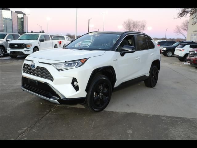 2019 Toyota RAV4 Hybrid XSE