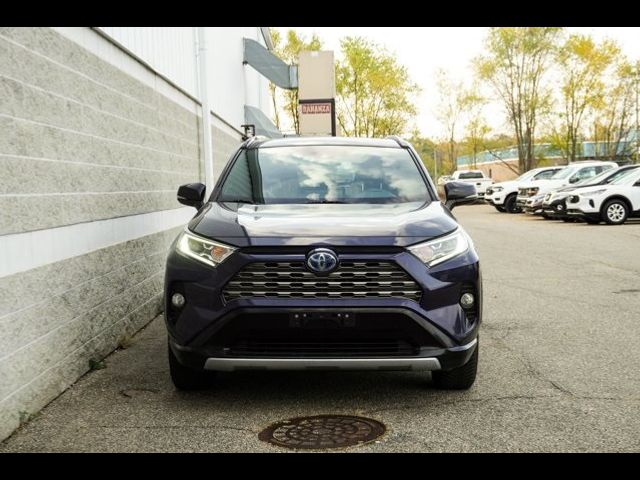 2019 Toyota RAV4 Hybrid XSE