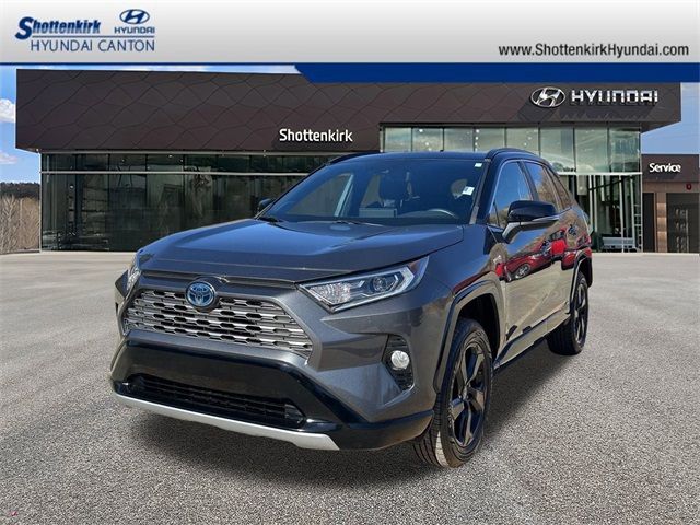 2019 Toyota RAV4 Hybrid XSE