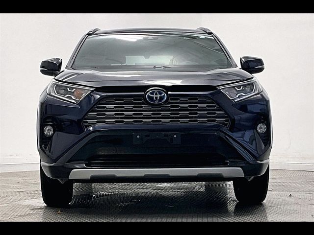 2019 Toyota RAV4 Hybrid XSE