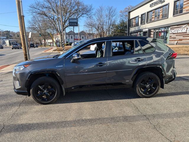 2019 Toyota RAV4 Hybrid XSE