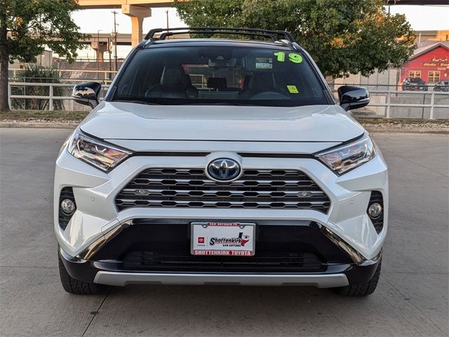 2019 Toyota RAV4 Hybrid XSE