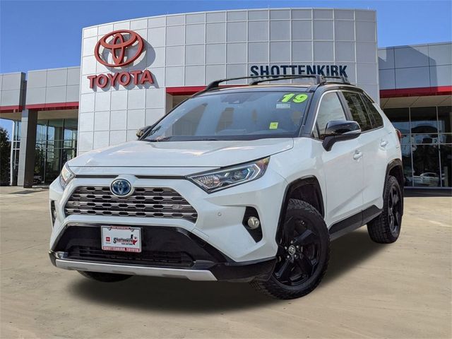 2019 Toyota RAV4 Hybrid XSE