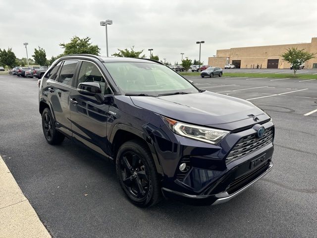 2019 Toyota RAV4 Hybrid XSE