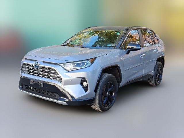 2019 Toyota RAV4 Hybrid XSE