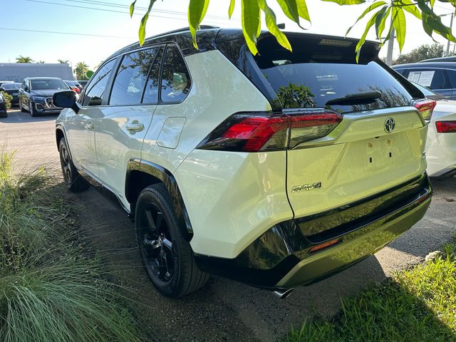 2019 Toyota RAV4 Hybrid XSE