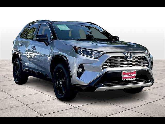 2019 Toyota RAV4 Hybrid XSE