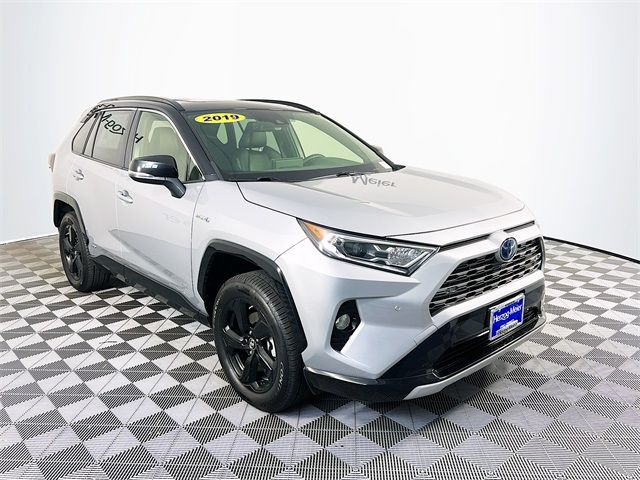 2019 Toyota RAV4 Hybrid XSE