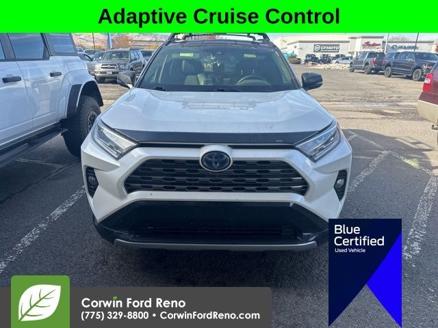 2019 Toyota RAV4 Hybrid XSE