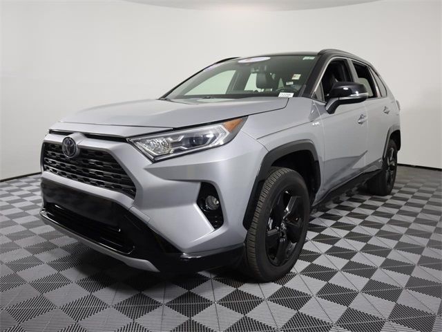 2019 Toyota RAV4 Hybrid XSE