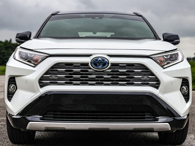 2019 Toyota RAV4 Hybrid XSE