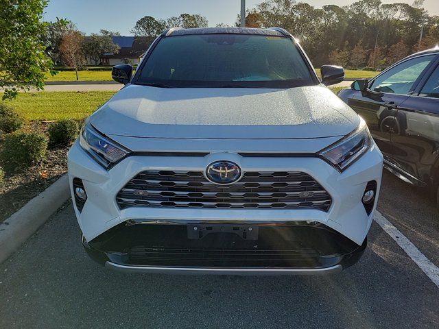 2019 Toyota RAV4 Hybrid XSE