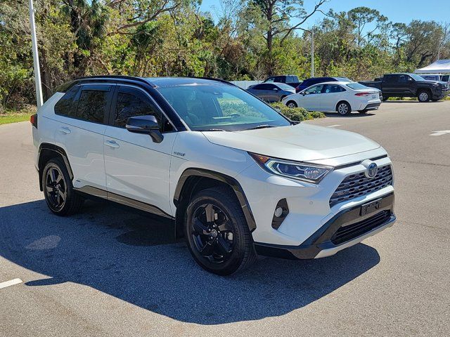 2019 Toyota RAV4 Hybrid XSE