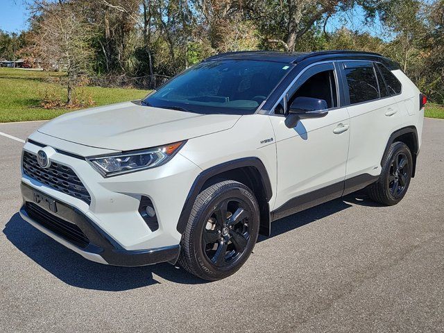 2019 Toyota RAV4 Hybrid XSE