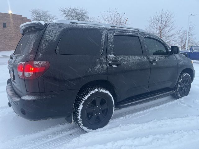 2019 Toyota Sequoia SR5