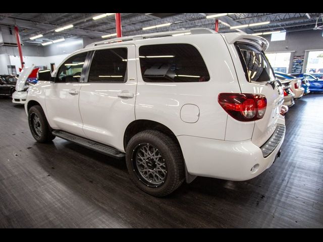 2019 Toyota Sequoia SR5