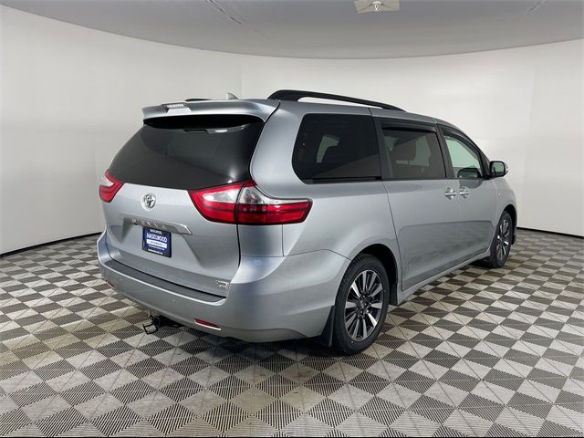 2019 Toyota Sienna Limited Premium