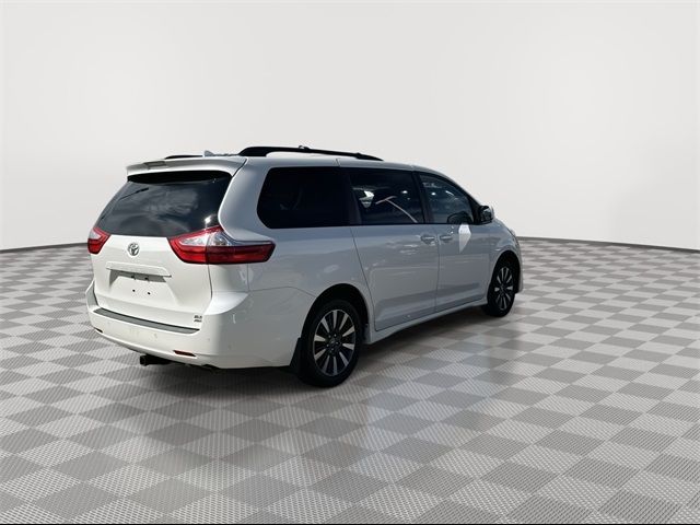 2019 Toyota Sienna XLE Premium