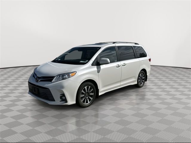 2019 Toyota Sienna XLE Premium