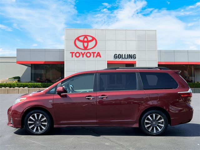 2019 Toyota Sienna XLE