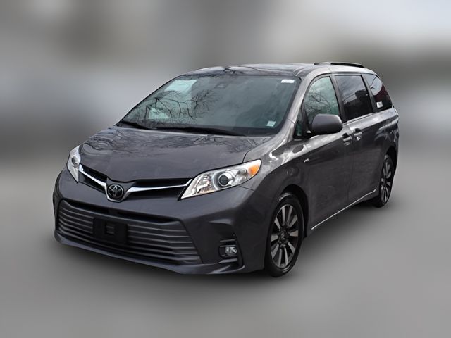 2019 Toyota Sienna XLE