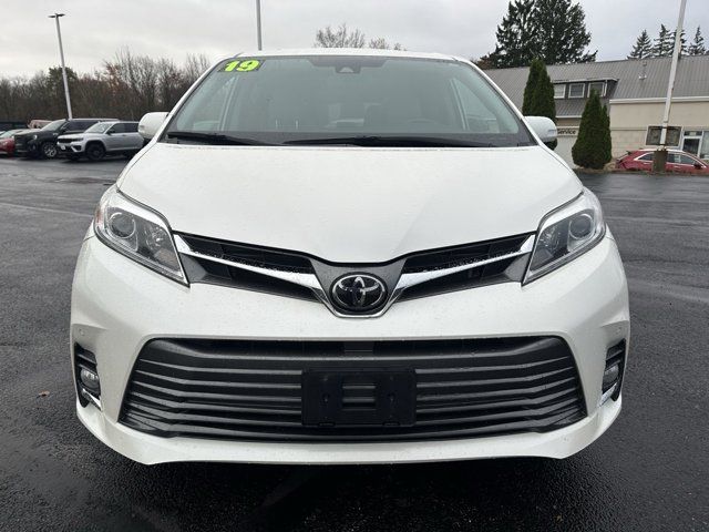 2019 Toyota Sienna Limited