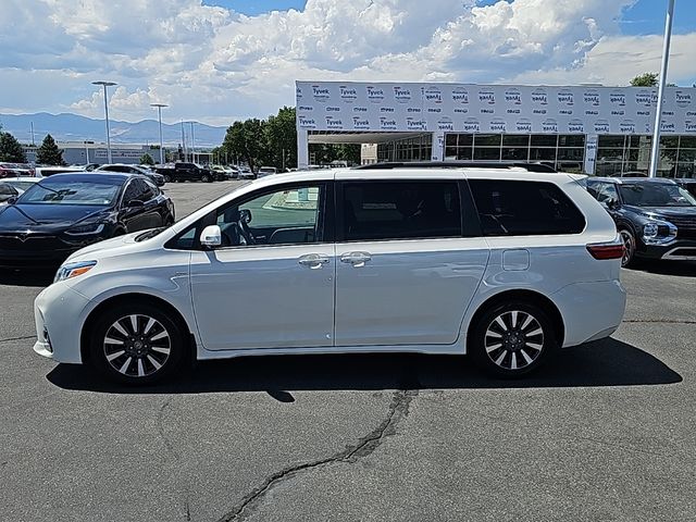 2019 Toyota Sienna Limited Premium