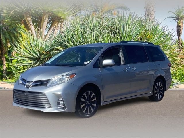 2019 Toyota Sienna 