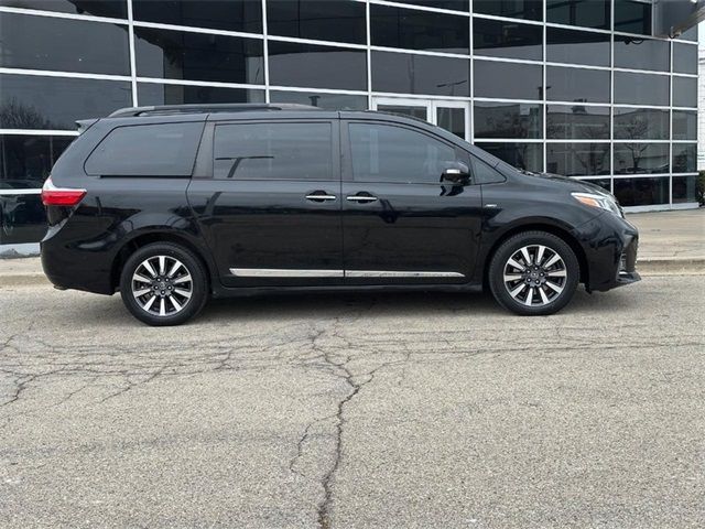 2019 Toyota Sienna Limited Premium