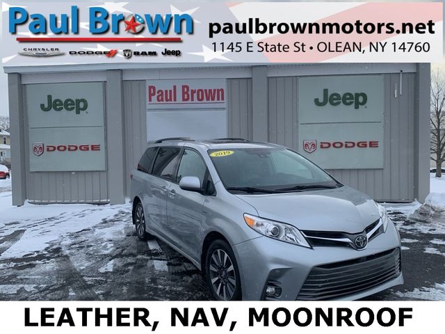 2019 Toyota Sienna XLE