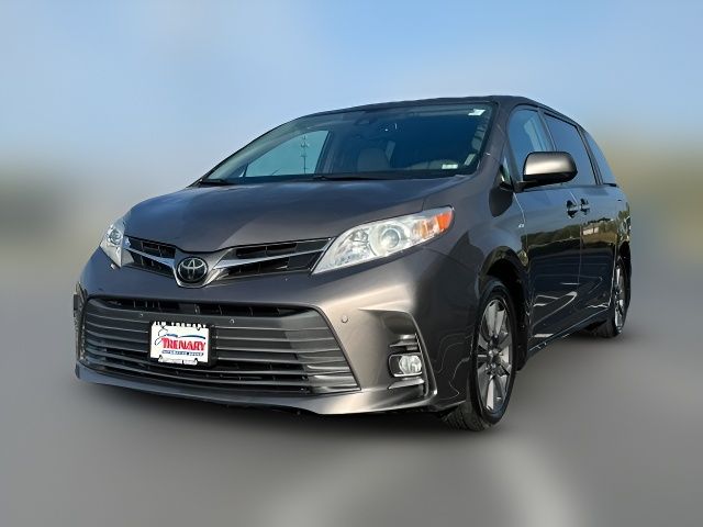 2019 Toyota Sienna XLE