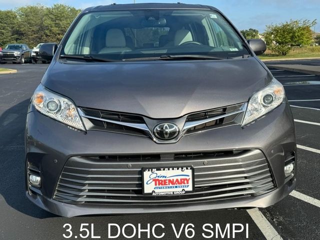 2019 Toyota Sienna XLE