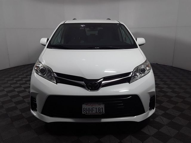 2019 Toyota Sienna 