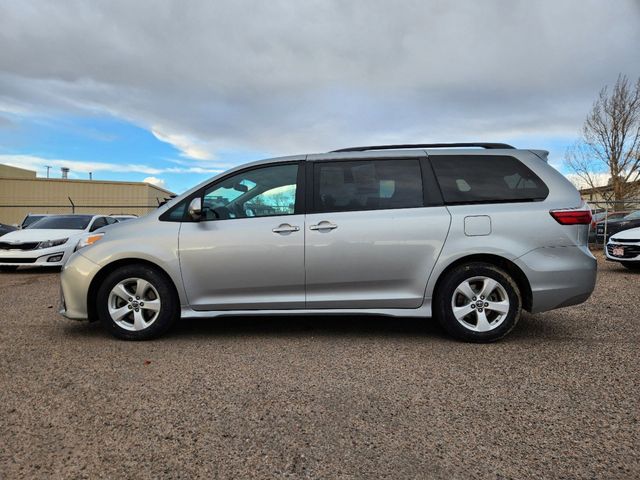 2019 Toyota Sienna 