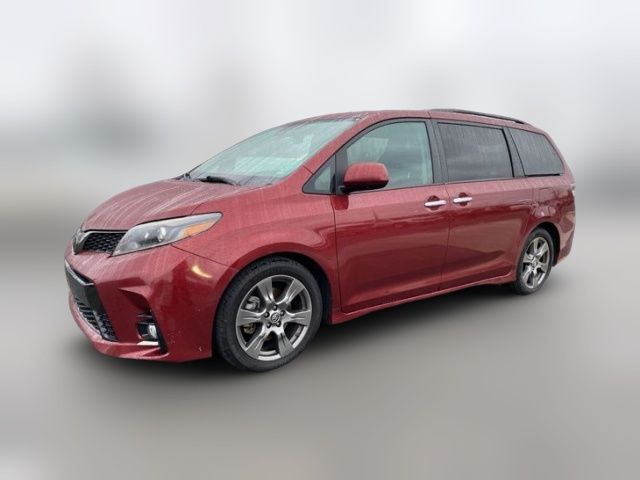 2019 Toyota Sienna 