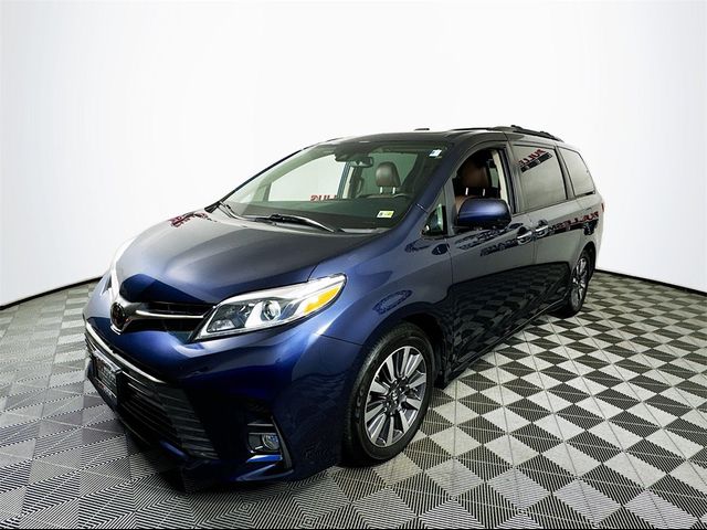 2019 Toyota Sienna Limited Premium