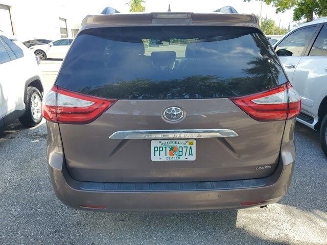 2019 Toyota Sienna Limited