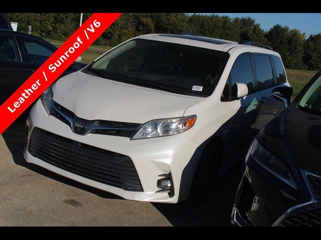 2019 Toyota Sienna XLE