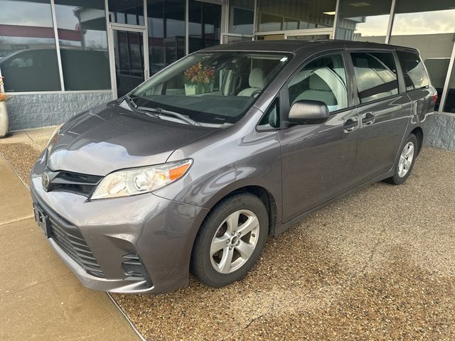 2019 Toyota Sienna L