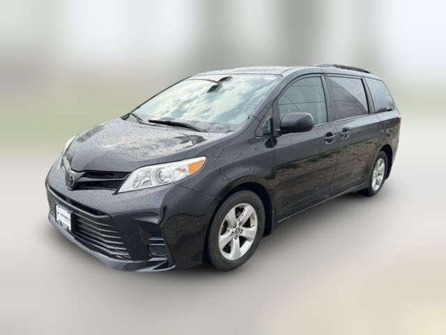 2019 Toyota Sienna L