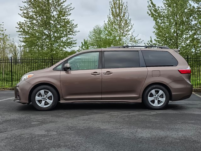2019 Toyota Sienna 