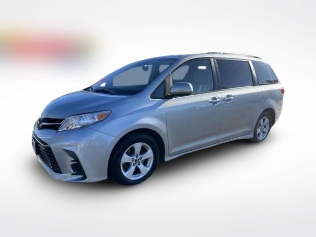 2019 Toyota Sienna 