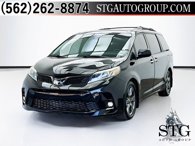 2019 Toyota Sienna 