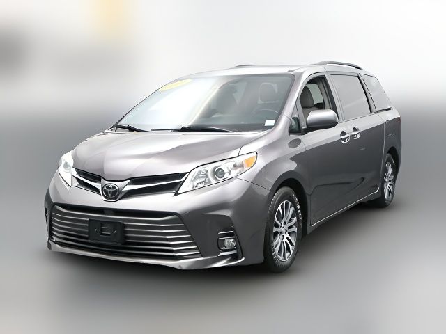 2019 Toyota Sienna 