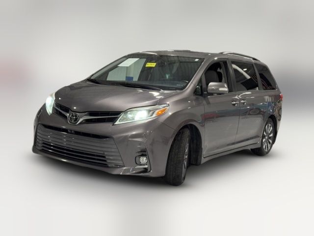 2019 Toyota Sienna 