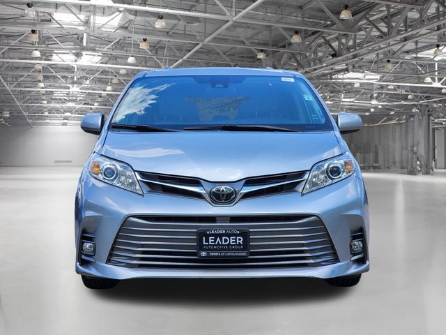 2019 Toyota Sienna XLE