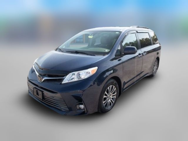 2019 Toyota Sienna XLE Premium