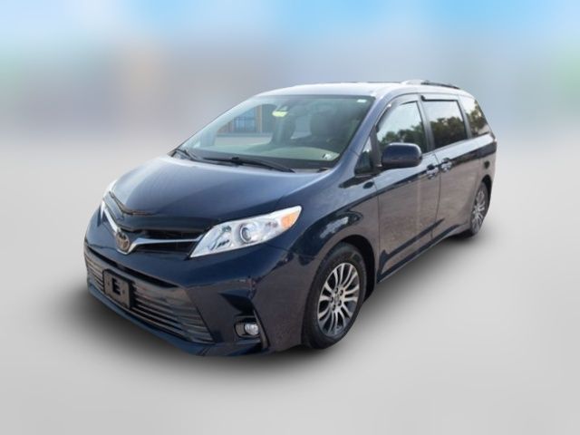 2019 Toyota Sienna XLE Premium